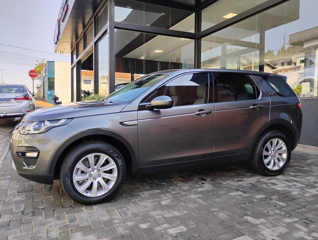 LAND ROVER Discovery Sport - Foto