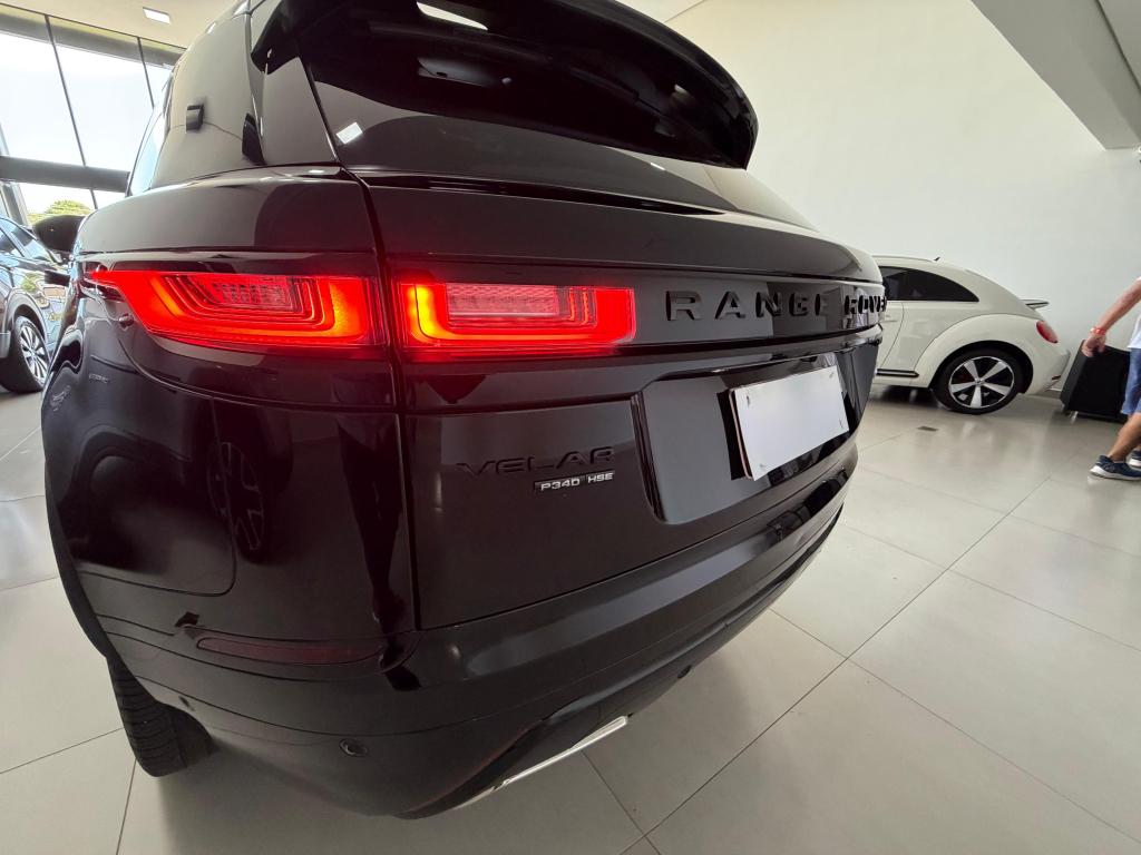 LAND ROVER Range Rover Velar - Foto