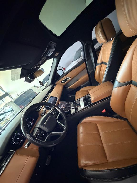 LAND ROVER Range Rover Velar - Foto