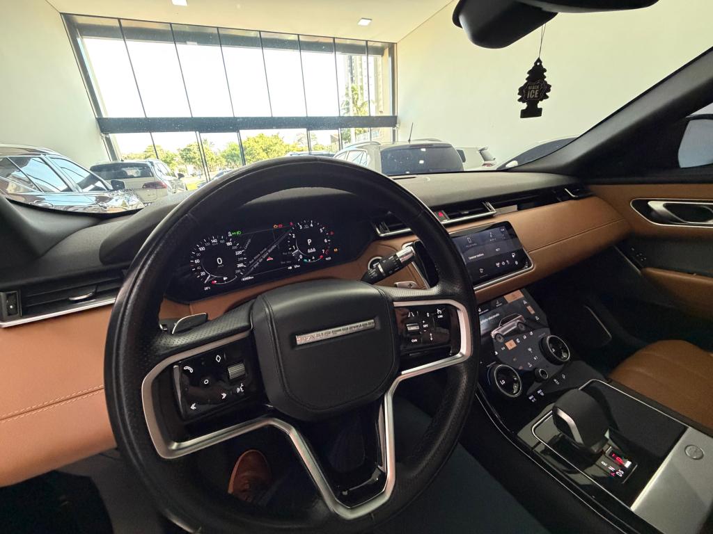 LAND ROVER Range Rover Velar - Foto