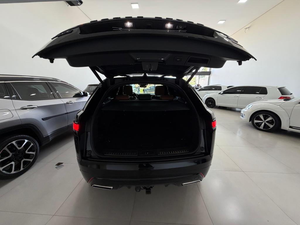 LAND ROVER Range Rover Velar - Foto
