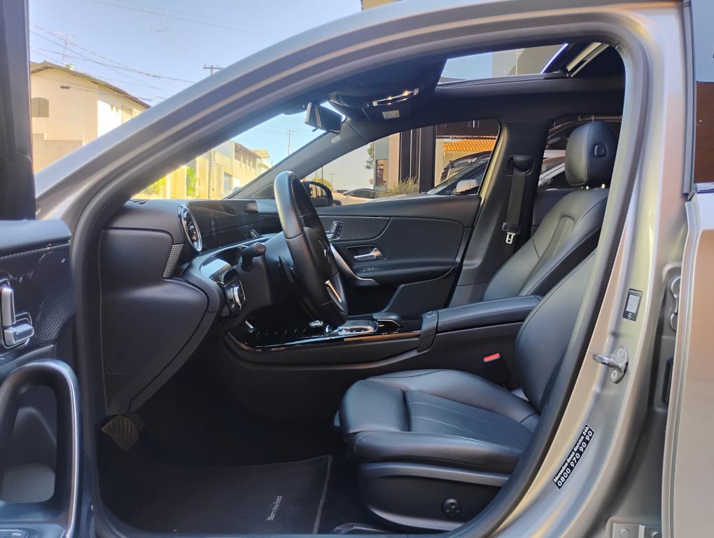 MERCEDES-BENZ A 250 - Foto