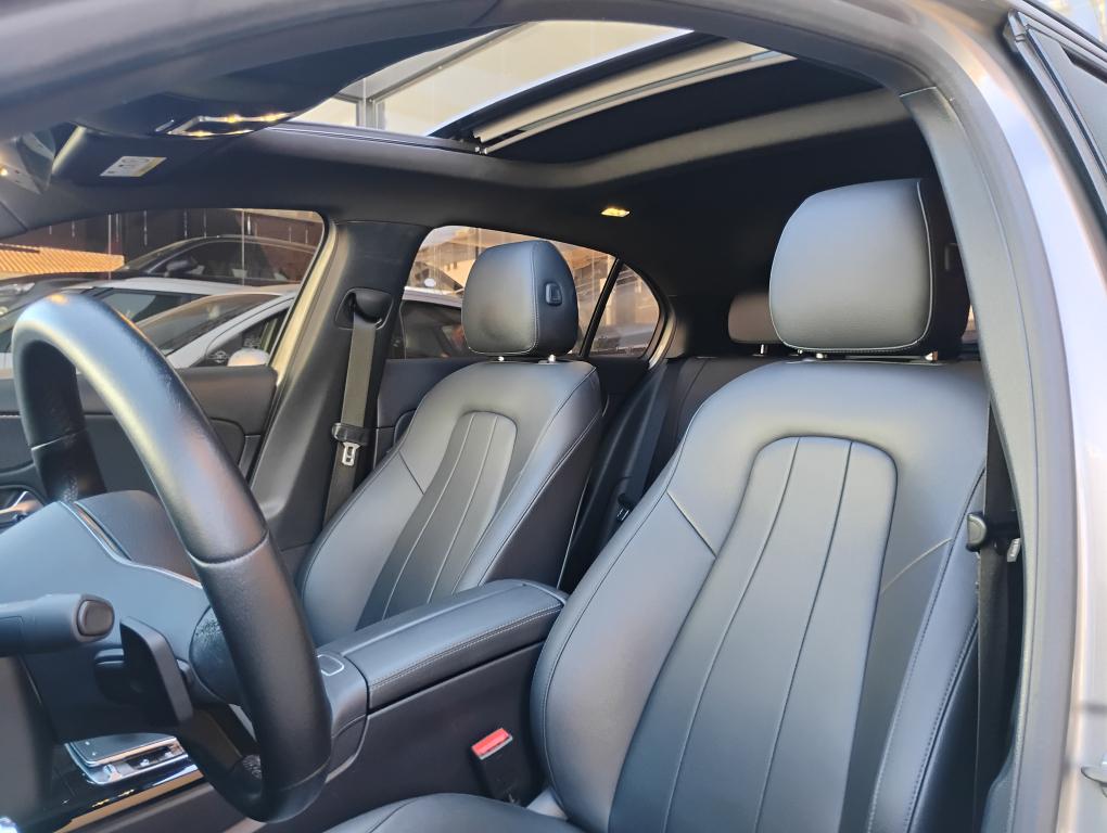 MERCEDES-BENZ A 250 - Foto