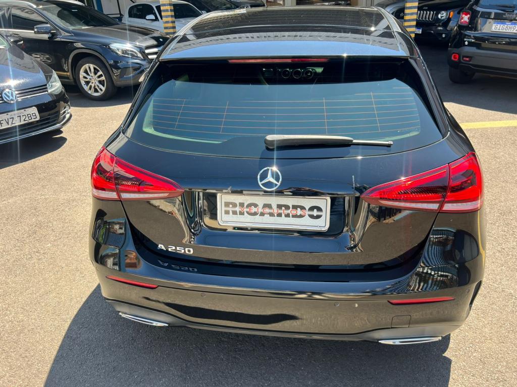 MERCEDES-BENZ A 250 - Foto