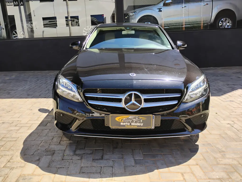 MERCEDES-BENZ C 180