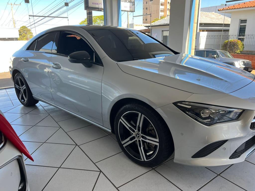 MERCEDES-BENZ CLA 250 - Foto
