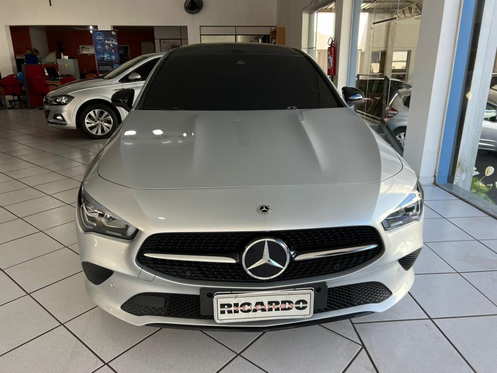 MERCEDES-BENZ CLA 250 - Foto