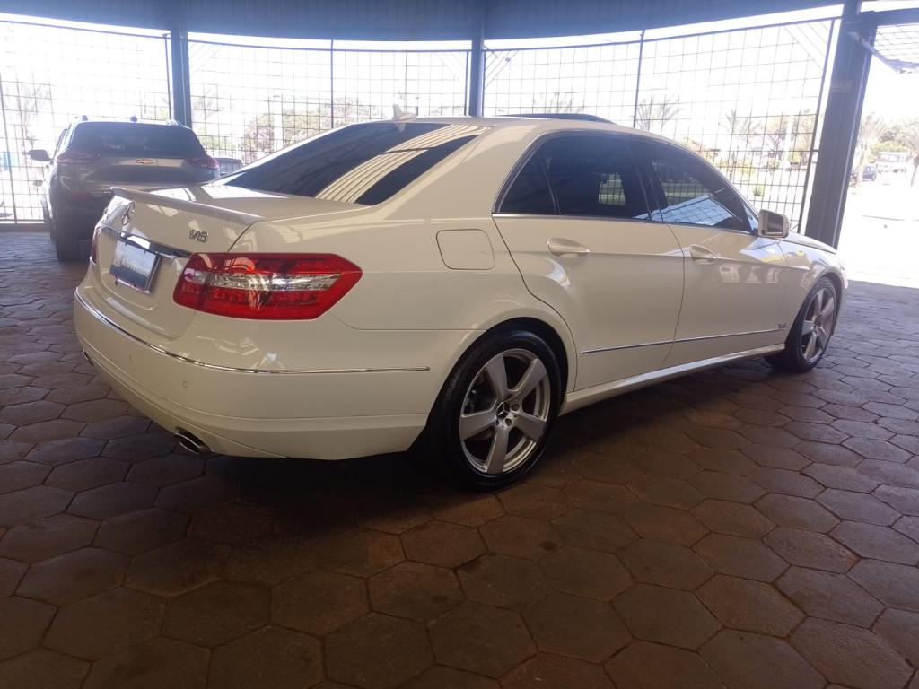 MERCEDES-BENZ E 350 - Foto