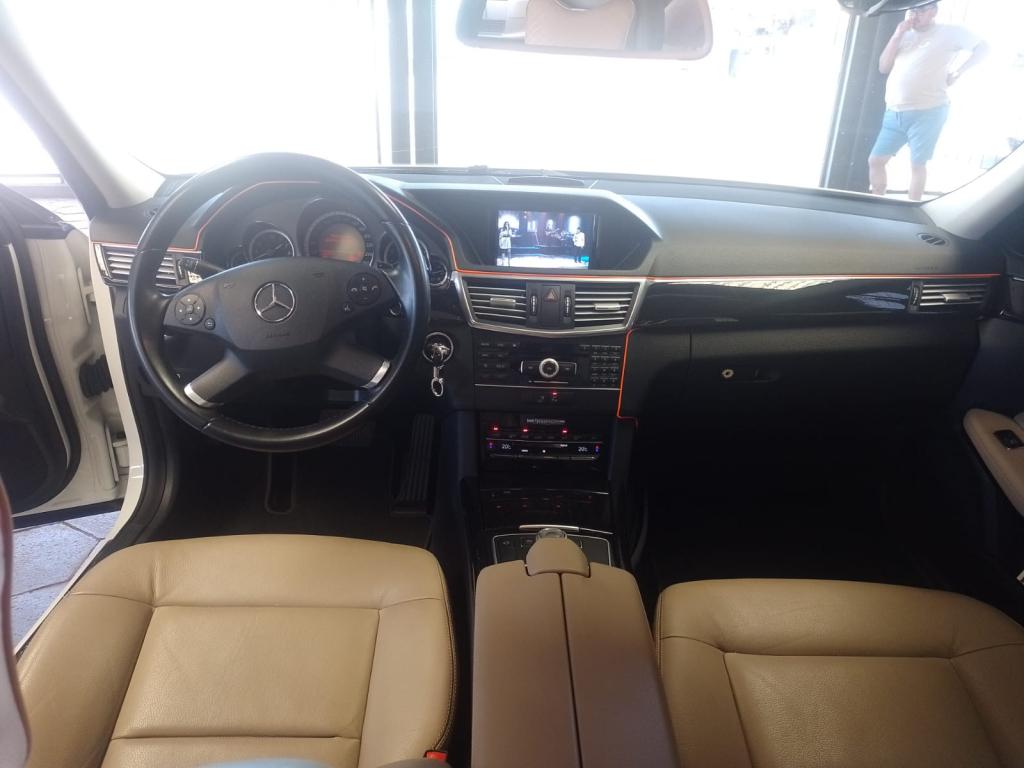 MERCEDES-BENZ E 350 - Foto