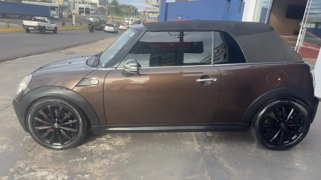 MINI Cooper Cabriolet - Foto