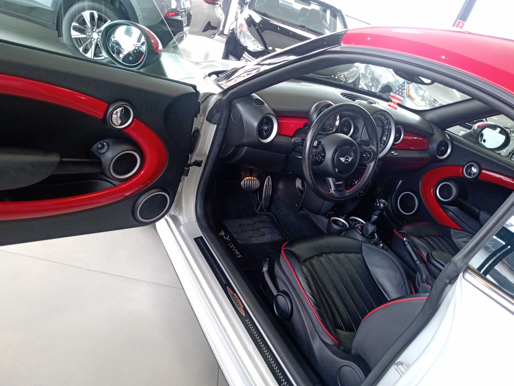 MINI John Cooper Works - Foto