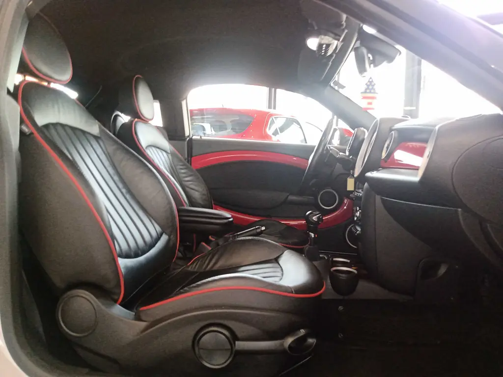 MINI John Cooper Works - Foto