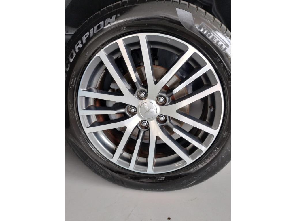 MITSUBISHI ASX - Foto