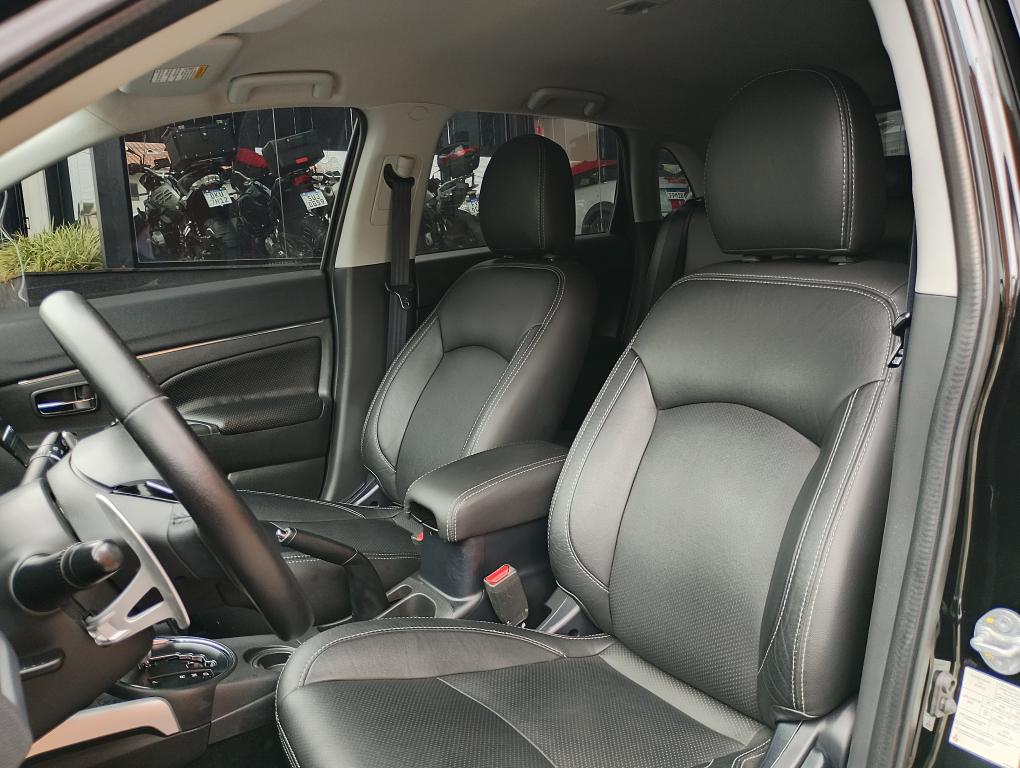 MITSUBISHI ASX - Foto