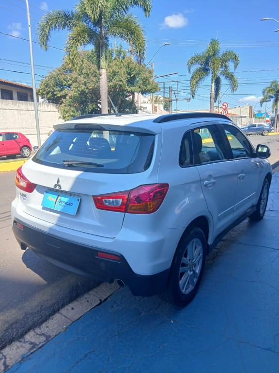 MITSUBISHI ASX - Foto