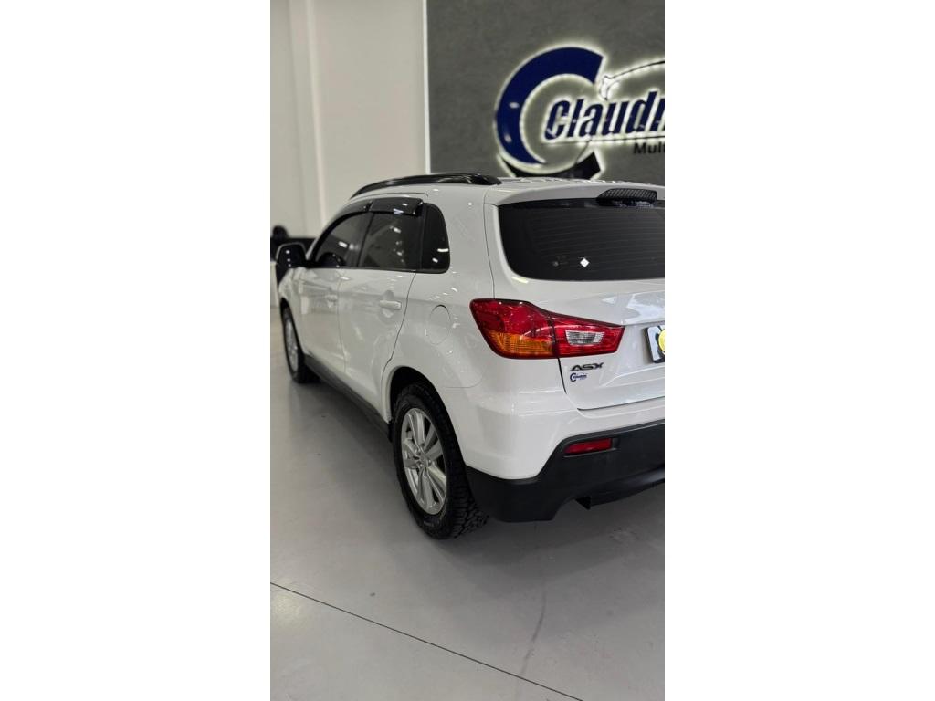 MITSUBISHI ASX - Foto