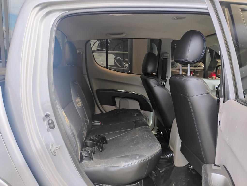 MITSUBISHI L 200 Triton - Foto