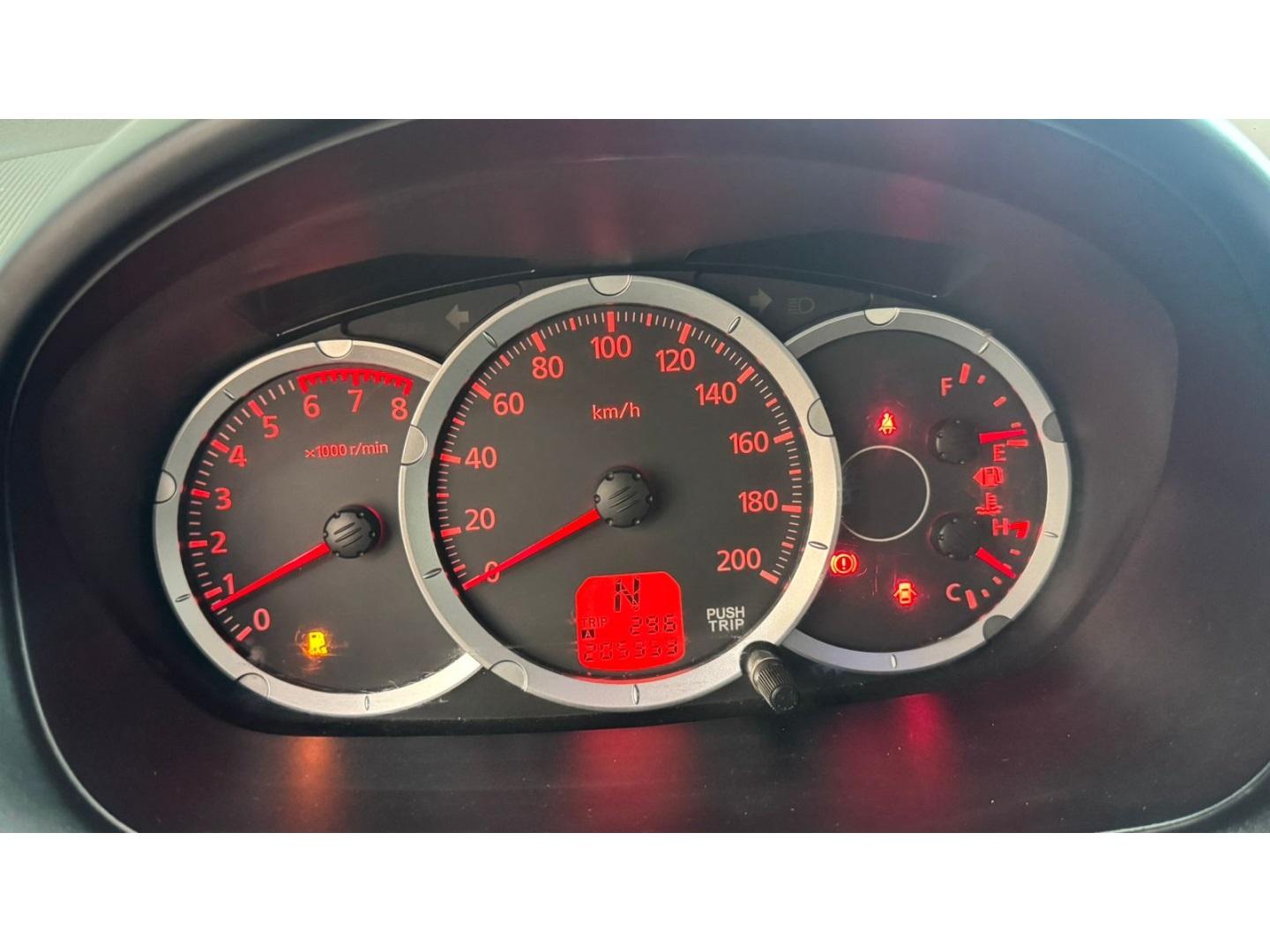 MITSUBISHI L 200 Triton - Foto