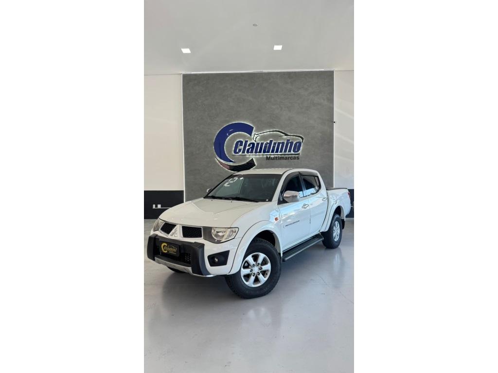 MITSUBISHI L 200 Triton