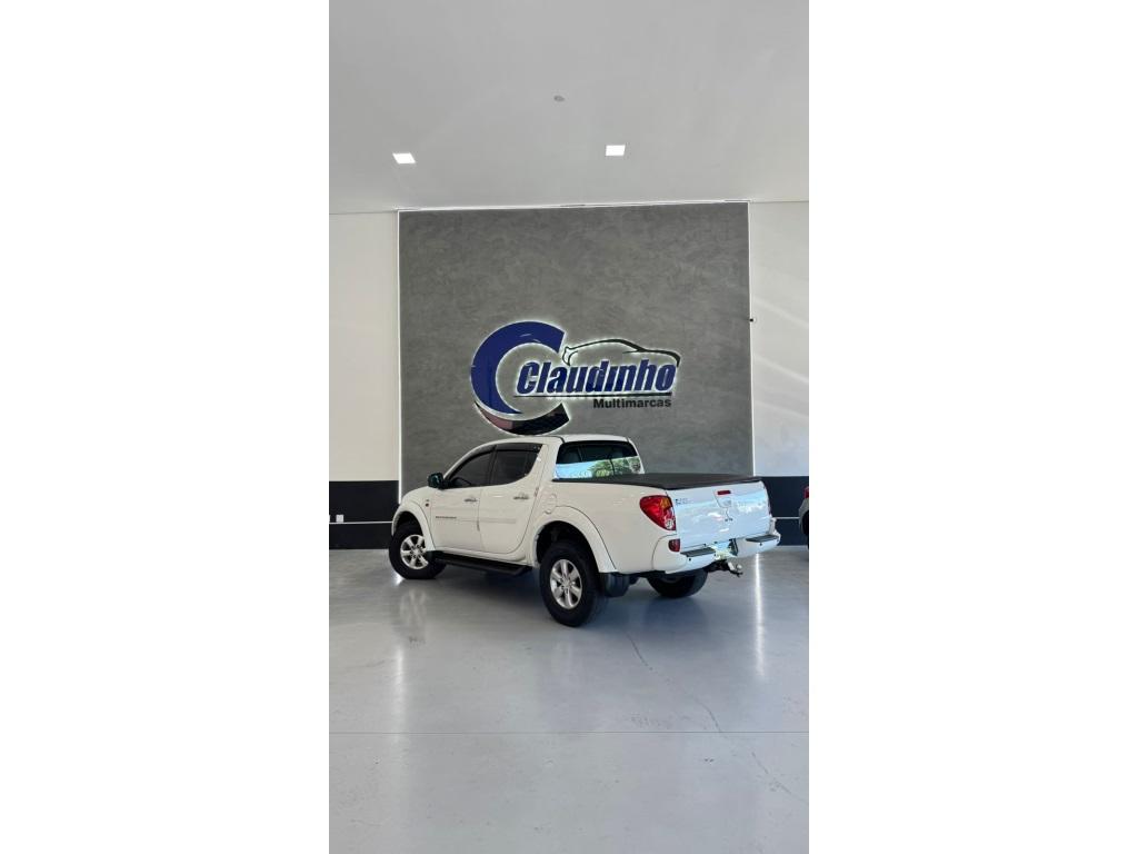 MITSUBISHI L 200 Triton - Foto