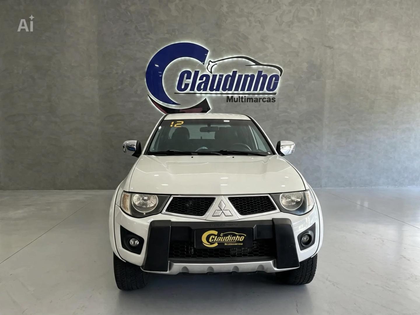 MITSUBISHI L 200 Triton