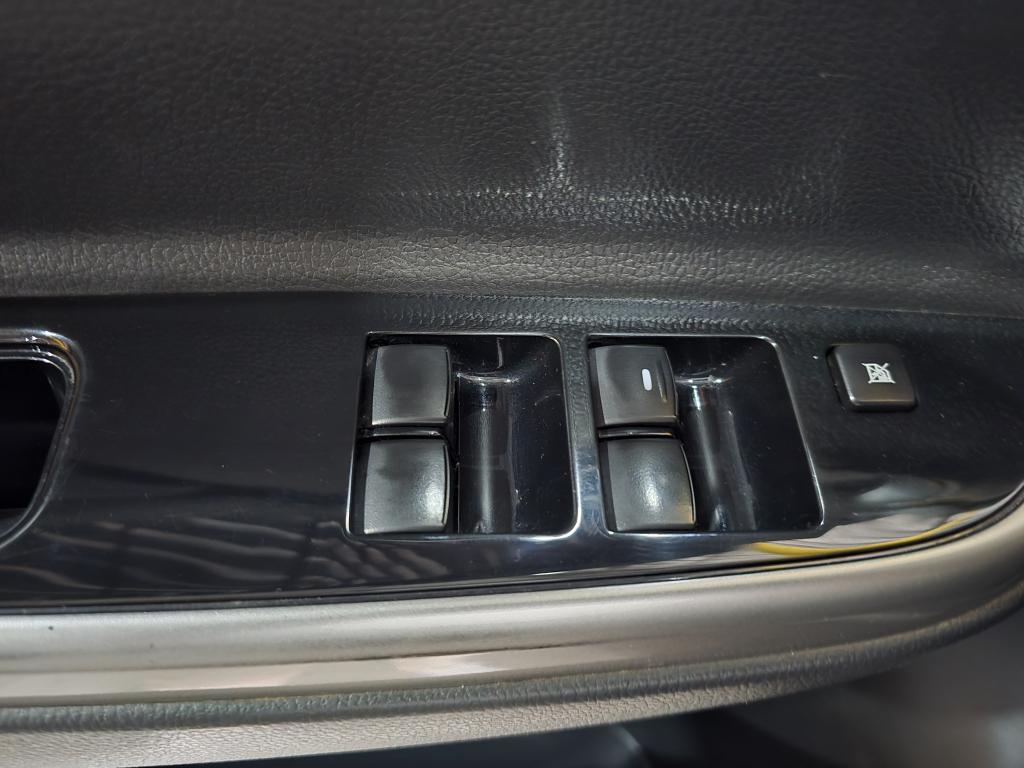 MITSUBISHI L 200 Triton - Foto