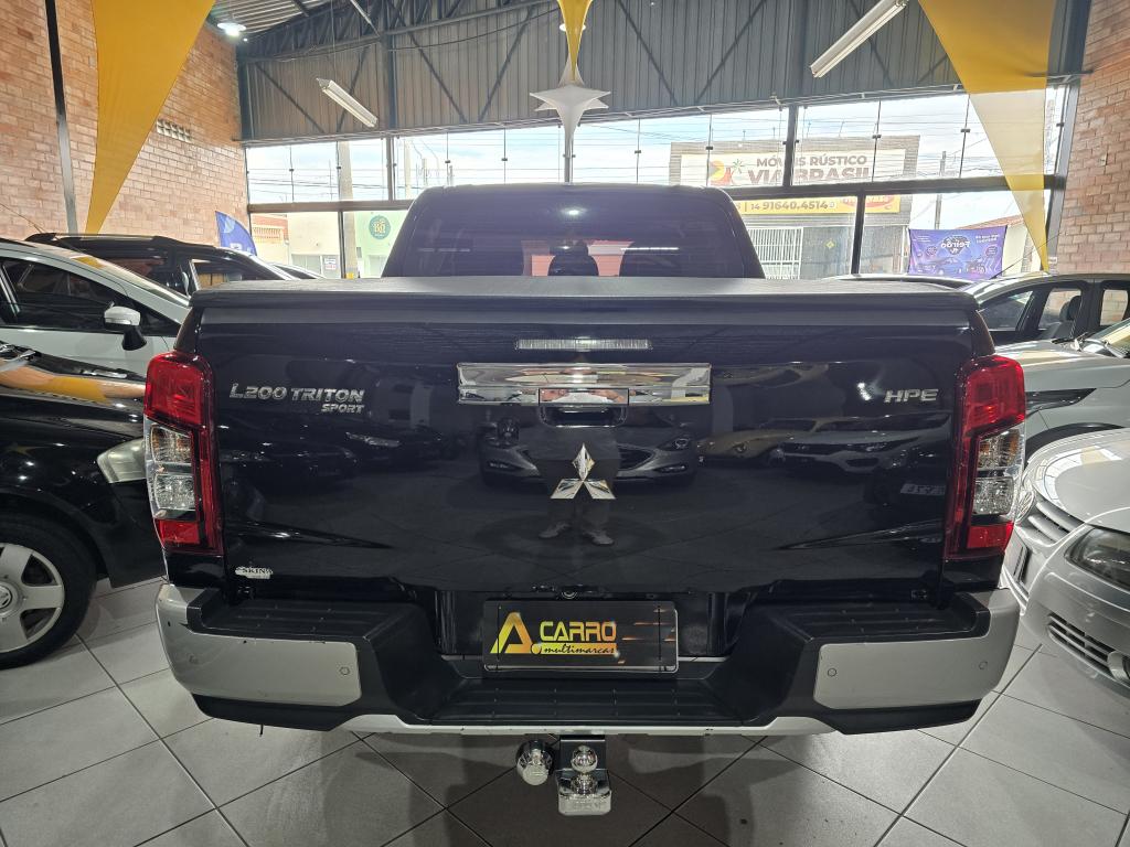 MITSUBISHI L 200 Triton - Foto