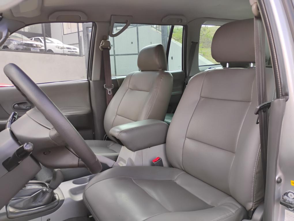 MITSUBISHI Pajero Sport - Foto