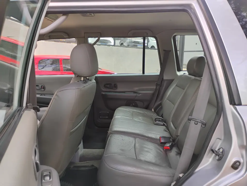 MITSUBISHI Pajero Sport - Foto