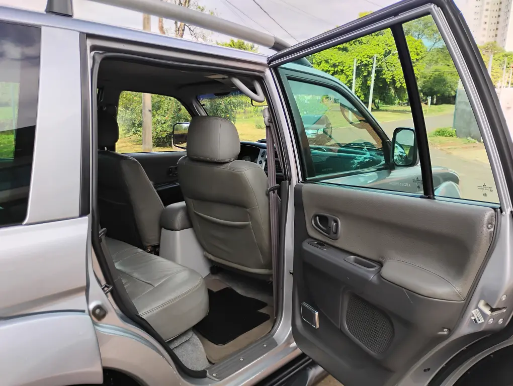MITSUBISHI Pajero Sport - Foto