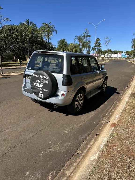 MITSUBISHI Pajero TR4 - Foto