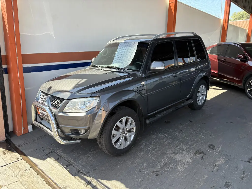 MITSUBISHI Pajero TR4