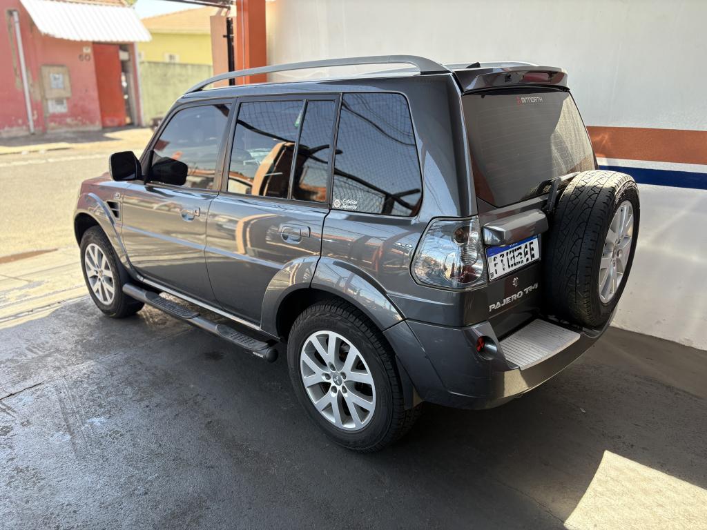 MITSUBISHI Pajero TR4 - Foto