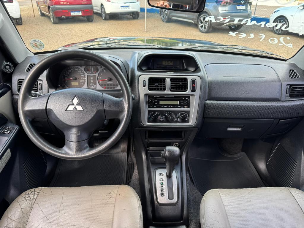 MITSUBISHI Pajero TR4 - Foto