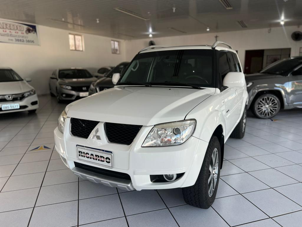 MITSUBISHI Pajero TR4