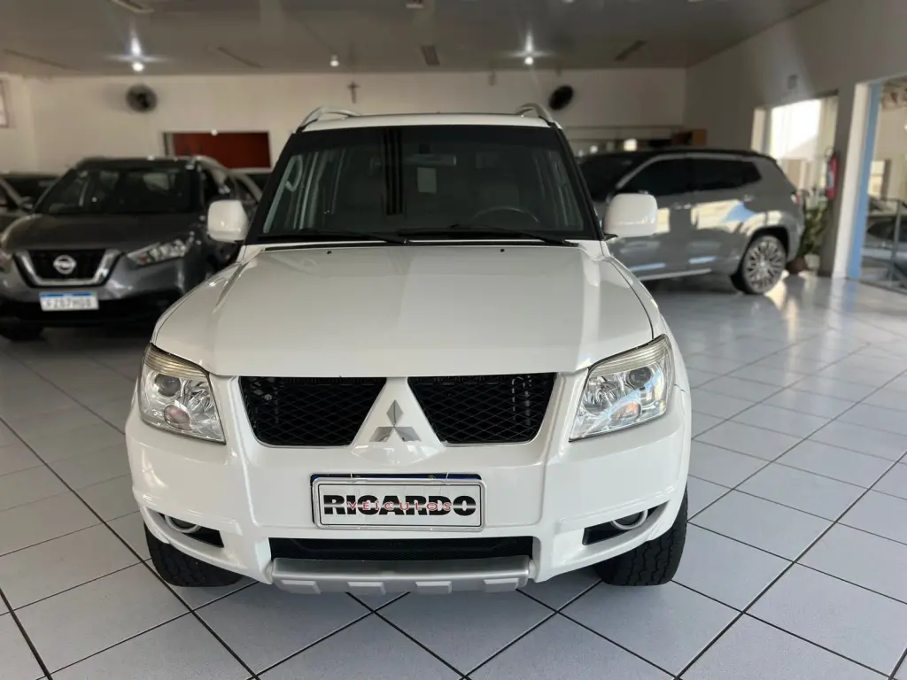 MITSUBISHI Pajero TR4 - Foto