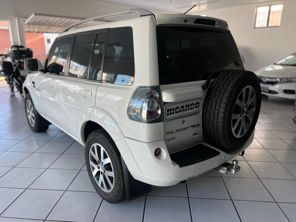 MITSUBISHI Pajero TR4 - Foto