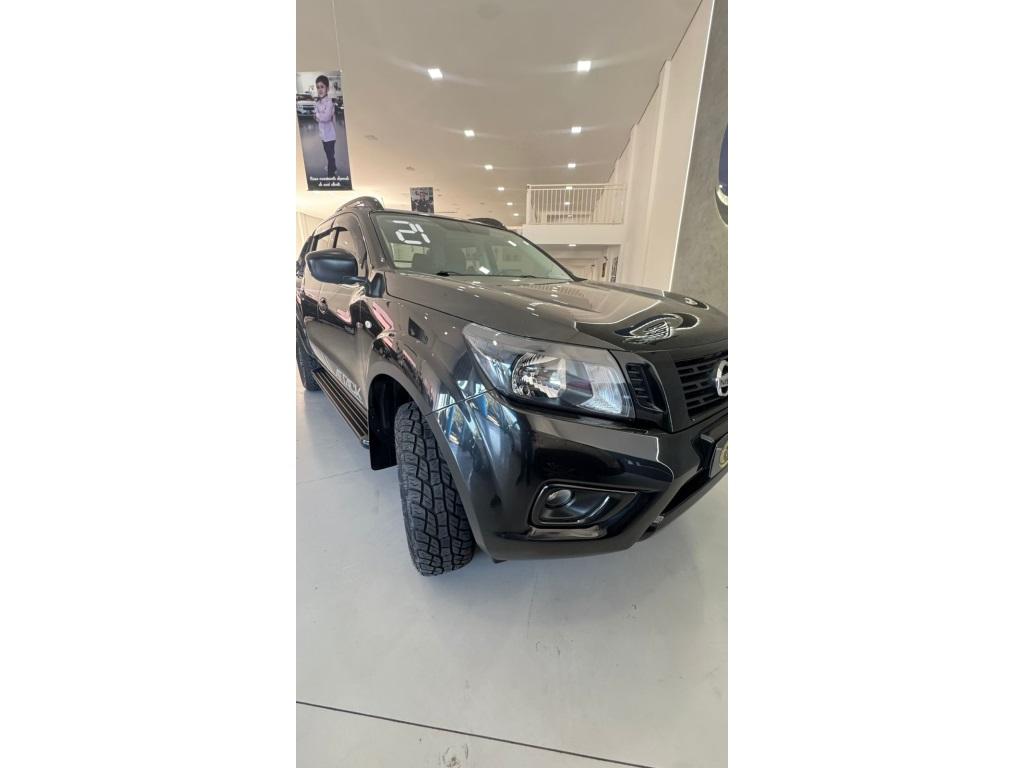 NISSAN Frontier - Foto