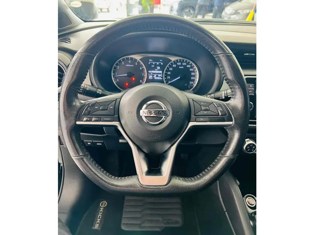 NISSAN Kicks - Foto