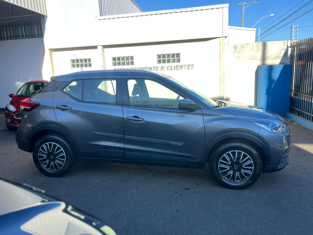 NISSAN Kicks - Foto