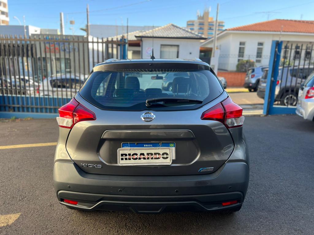 NISSAN Kicks - Foto