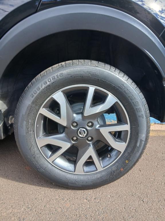 NISSAN Kicks - Foto