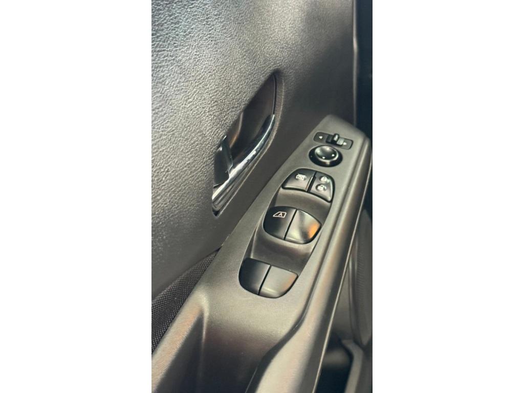 NISSAN Kicks - Foto