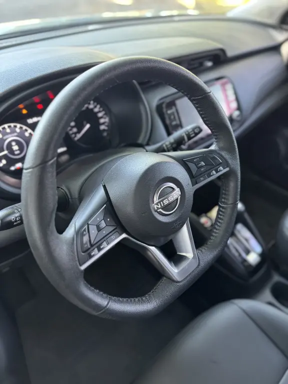 NISSAN Kicks - Foto