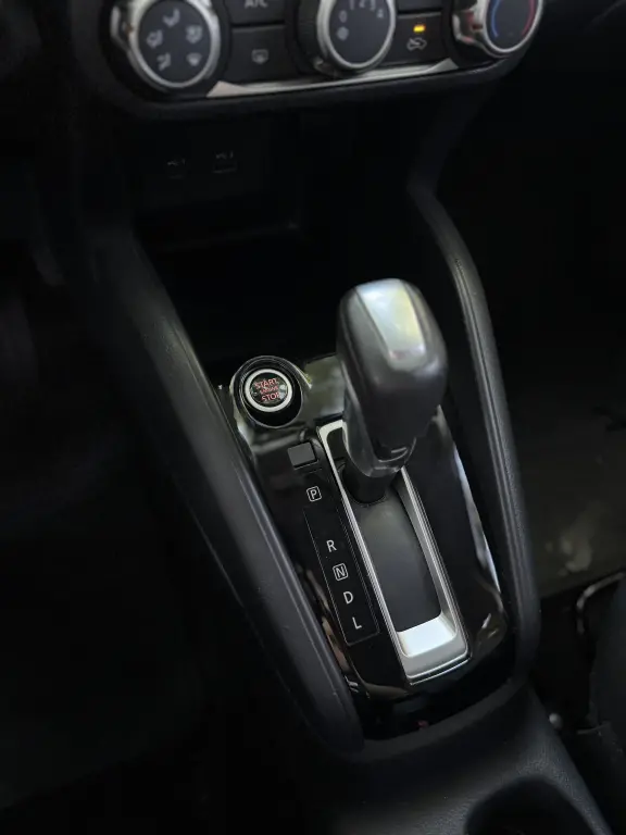 NISSAN Kicks - Foto
