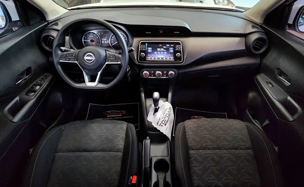 NISSAN Kicks - Foto