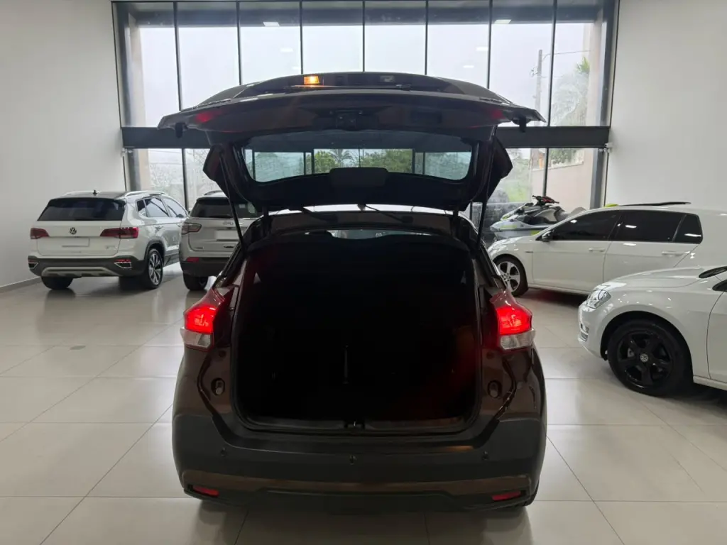 NISSAN Kicks - Foto