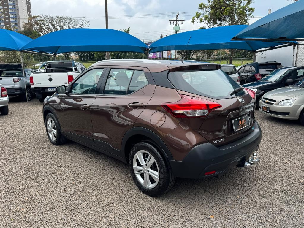 NISSAN Kicks - Foto