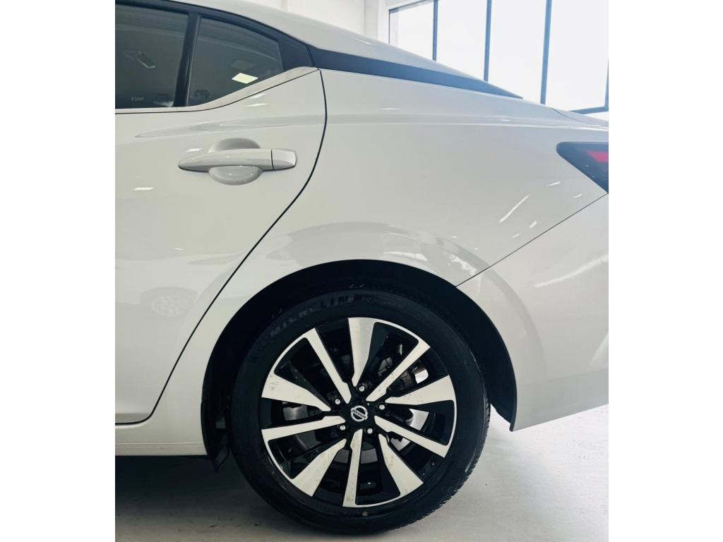 NISSAN Sentra - Foto