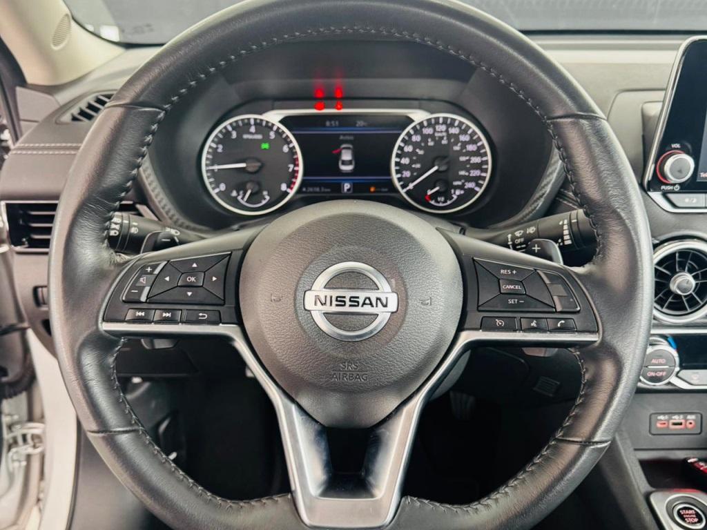 NISSAN Sentra - Foto